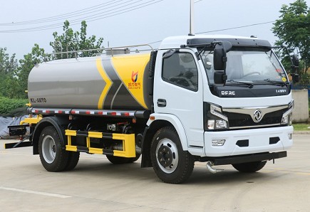 10方灑水車價格報價_國六10噸東風(fēng)福瑞卡綠化灑水車廠家價格